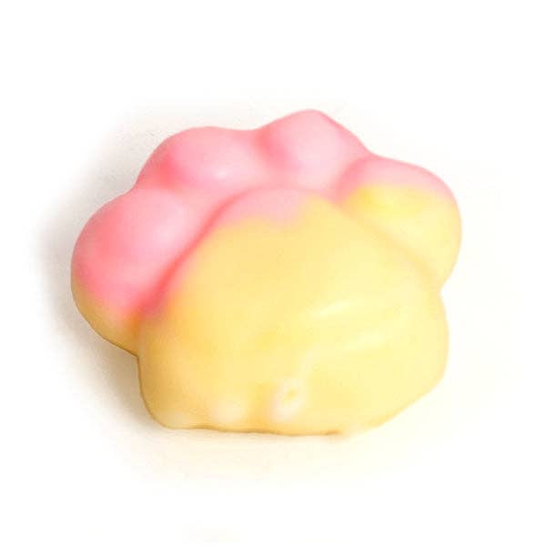Wax Squishiesยฎ Cat Paw Wax Crackle Fidget Clay Toy