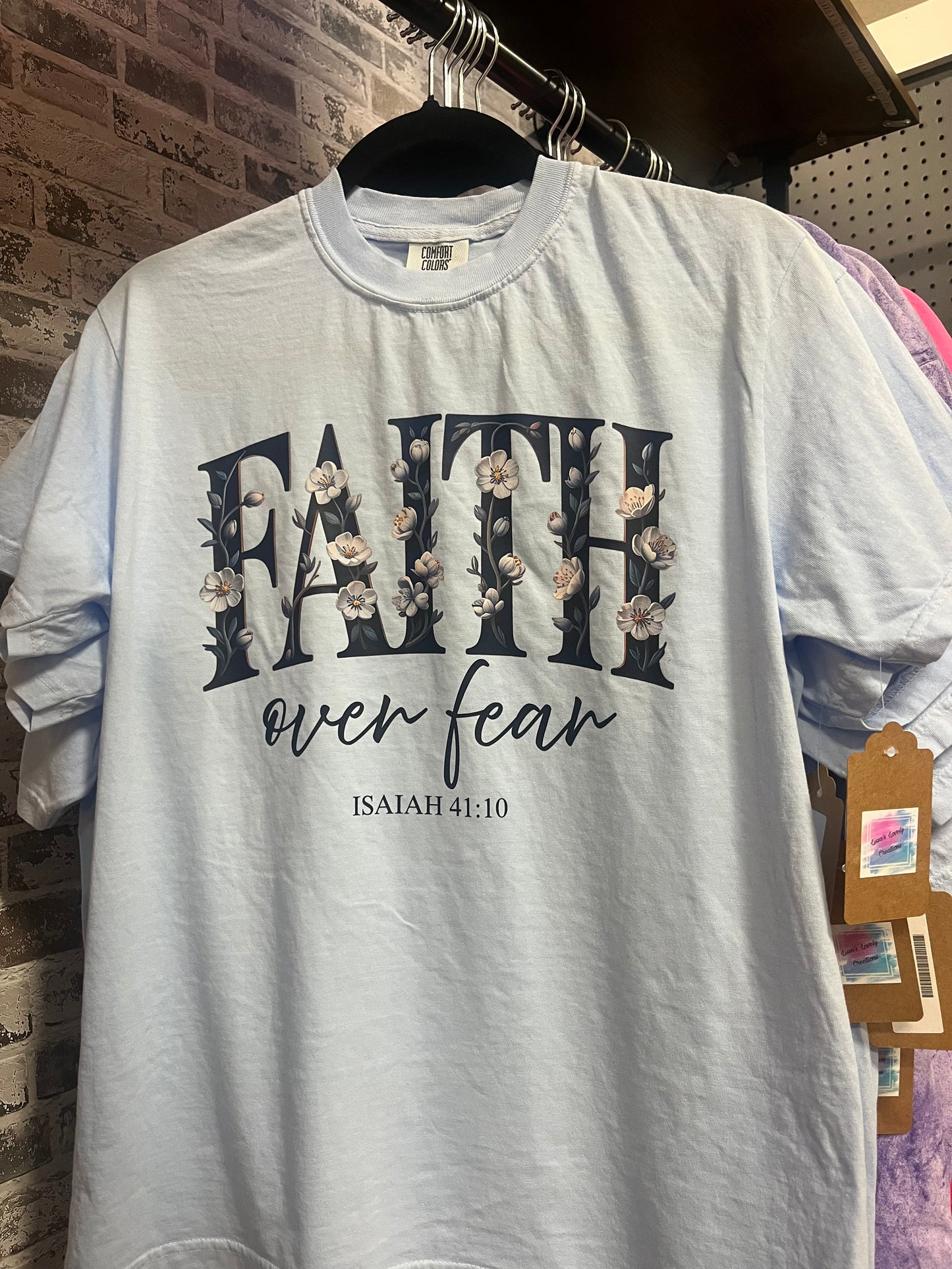Faith Over Fear Tee (Isaiah 41:10) – Comfort Colors Hydrangea