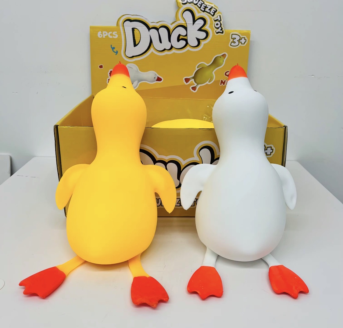 JUMBO Duck Squishy