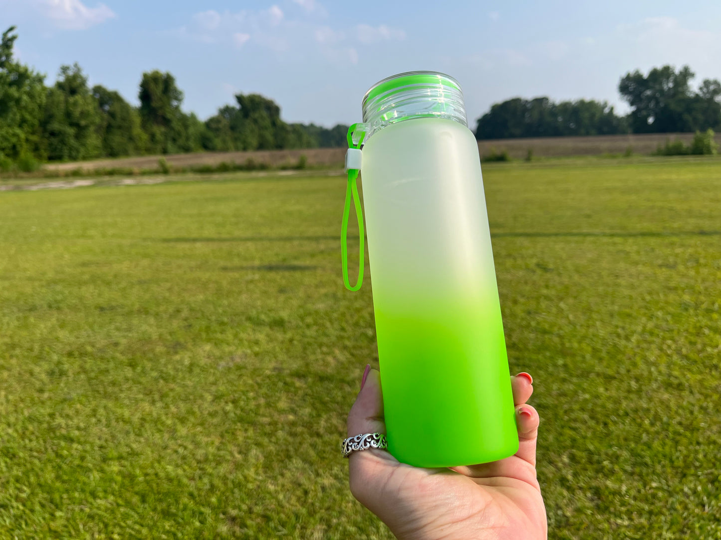 Make your own Custom 17oz glass ombré water bottle